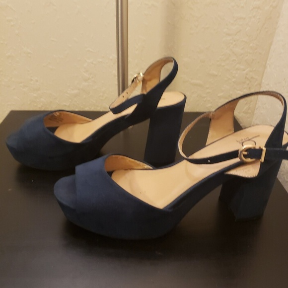 Bakers Women's Stacked Heel Strappy Shoe Palmina Teal Sz 10 - Picture 8 of 9